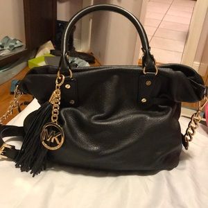 Micheal kors satchel